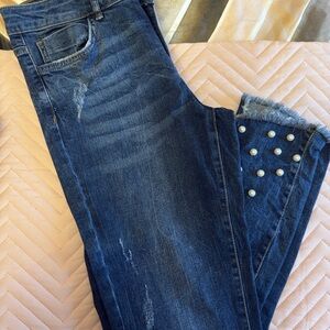 Zara Dark Blue Cropped Jeans with Pearl Accents